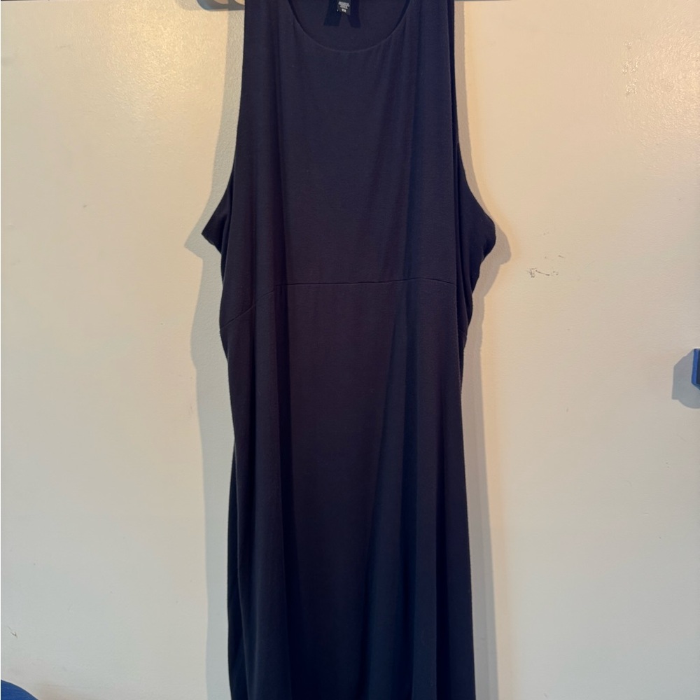 Athleta 2X Black Sleeveless Midi Dress
